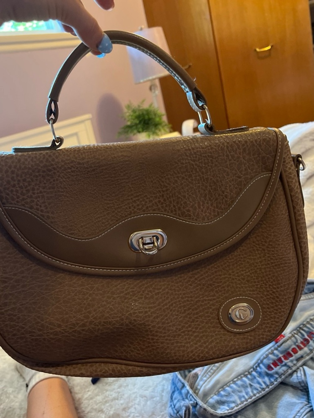 Carryland Classic Brown Top-Handle Women’s Satchel